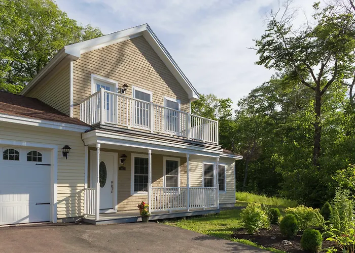 Sheepscot Harbour Village & Re